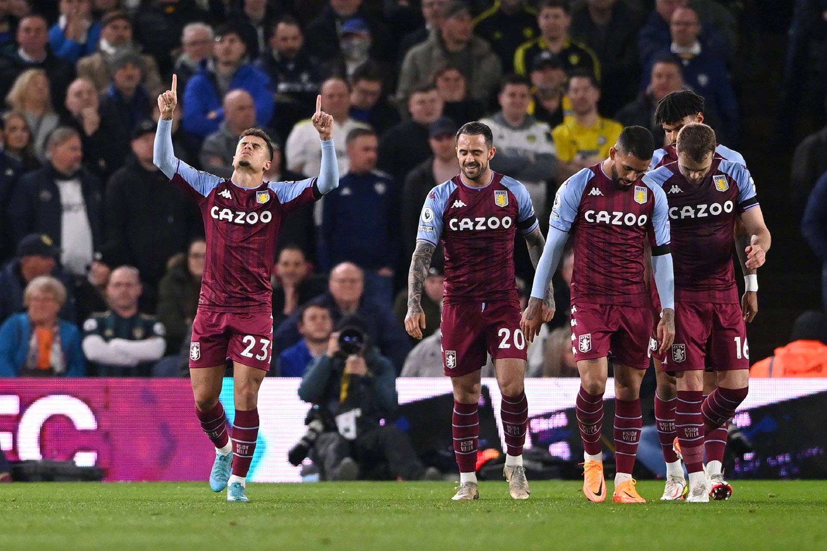 年轻球员需 年轻球员需