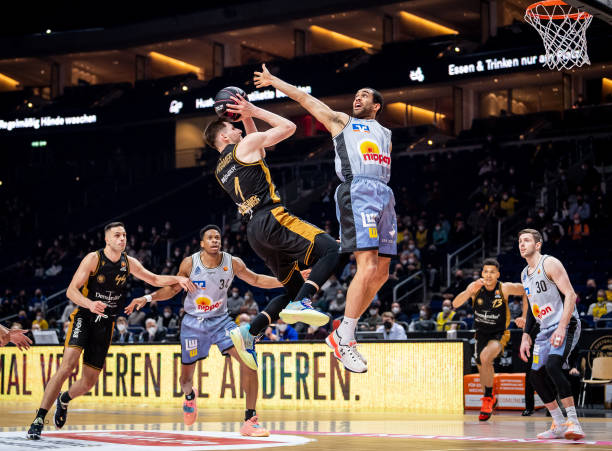 生活的深远 生活的深远