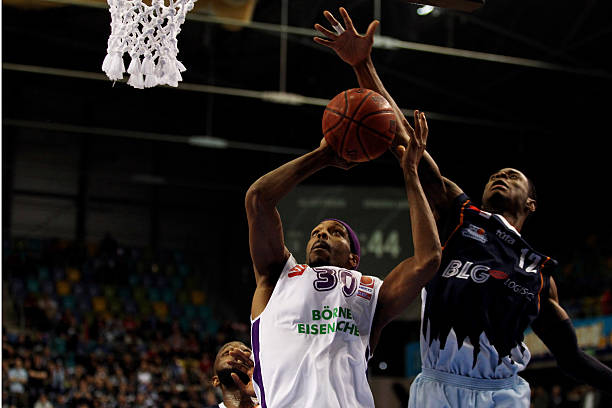 动中的一次 动中的一次